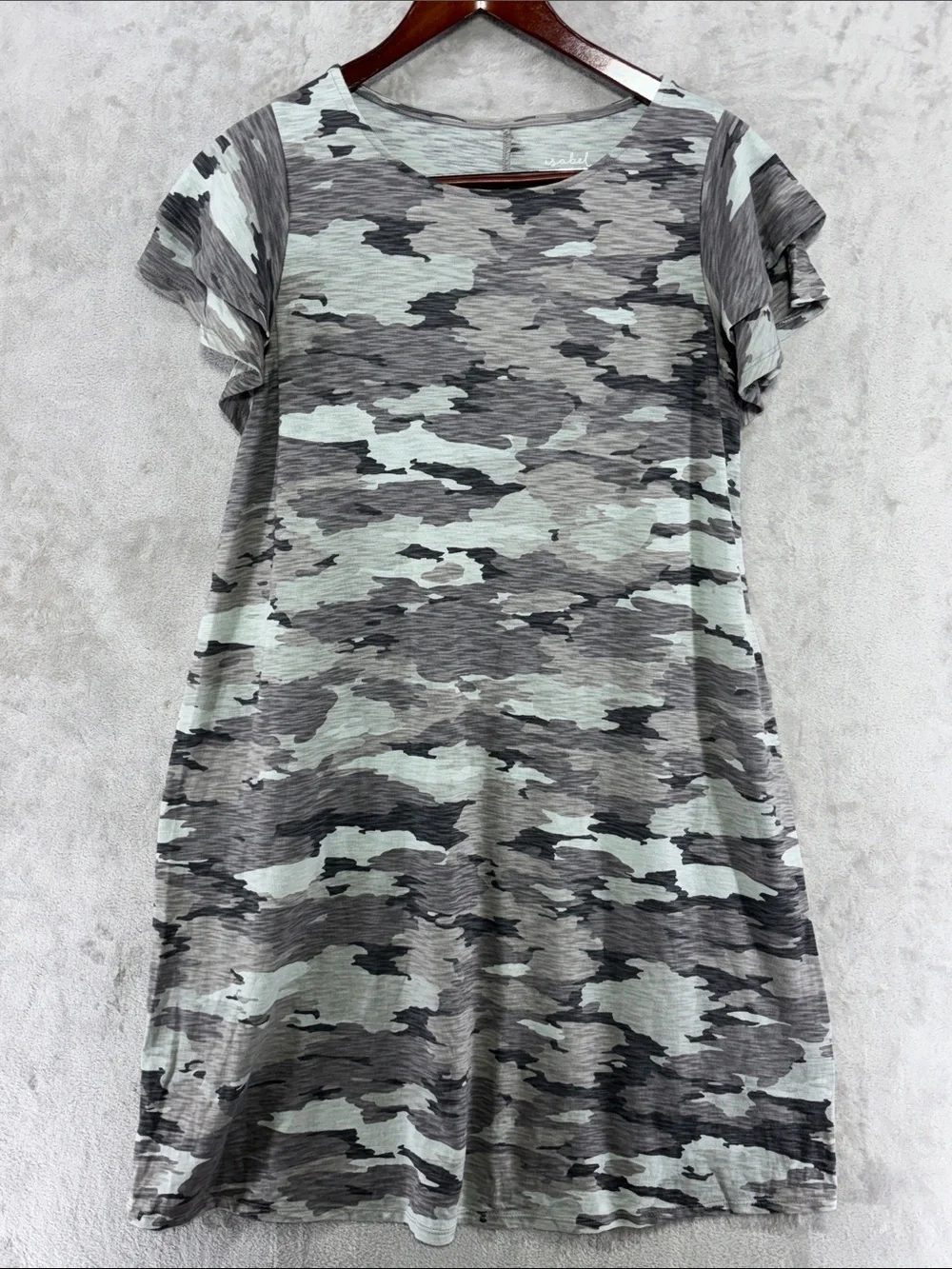 Isabel Maternity by Ingrid & Isabel Cotton Gray Camo Flutter Sleeve Dress Size S